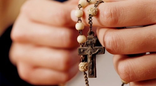 You are currently viewing Day of the Rosary